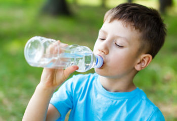 kid-drink-more-water-960x640