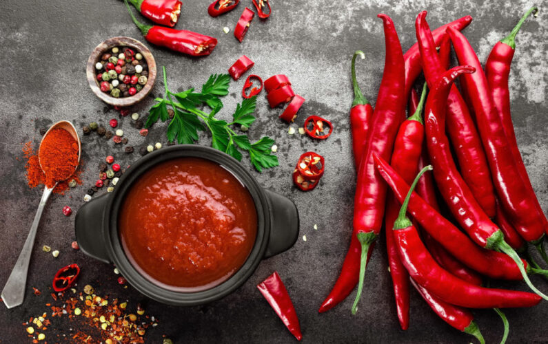 spicy chili sauce, ketchup